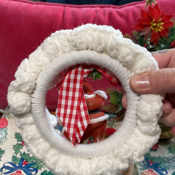 Vintage Christmas lot very adorable pixie Flock Santa vintage plastic Holly Berr - Picture 7 of 12